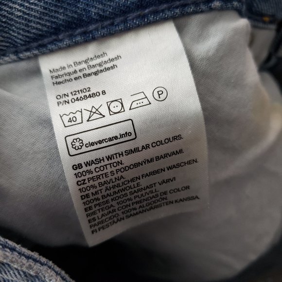 h&m • denim shorts - Picture 9 of 9